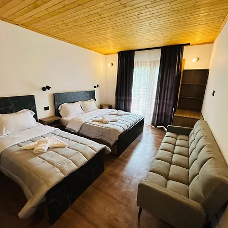 Casa de hóspedes Bujtina Terthorja