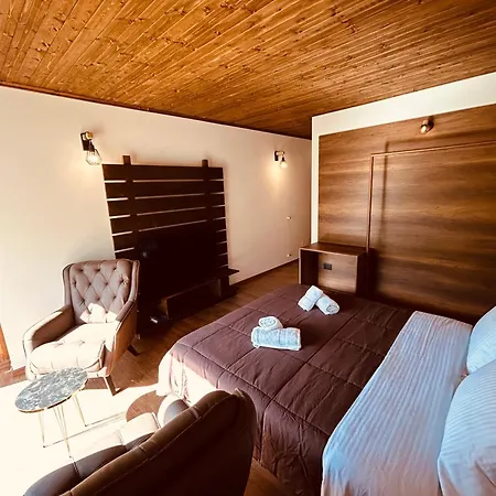 招待所 Bujtina Terthorja *