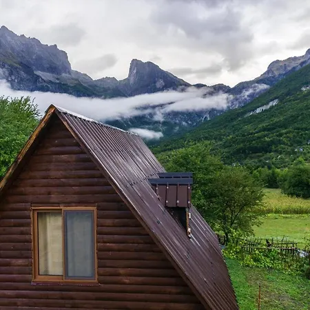 Penzion Bujtina Terthorja Theth
