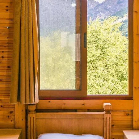 Bujtina Terthorja Theth