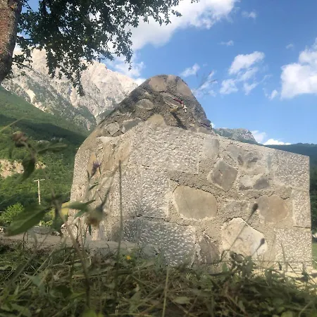 Maison d'hôtes Bujtina Terthorja