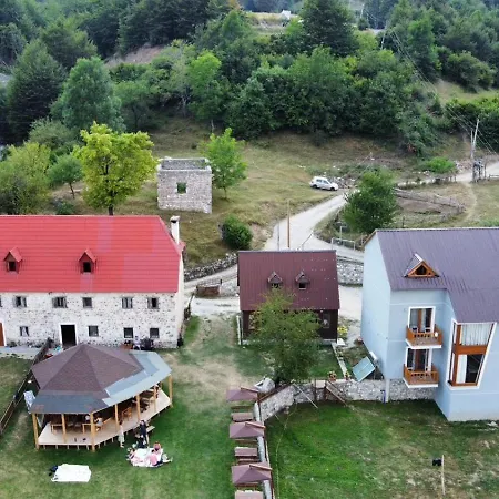 Bujtina Terthorja Pensionat Theth