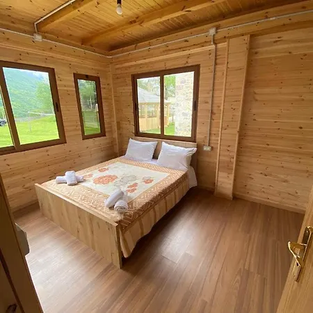 Bujtina Terthorja Theth