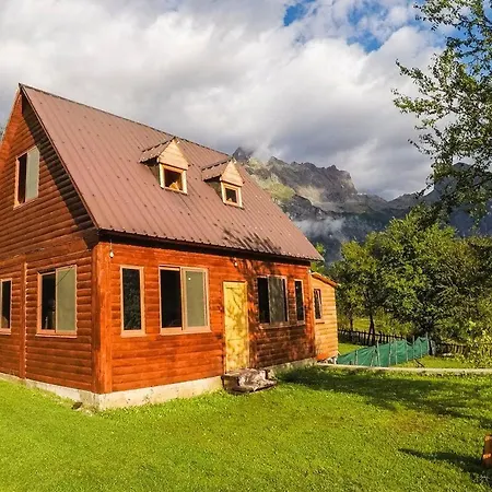 Bujtina Terthorja Pensionat *