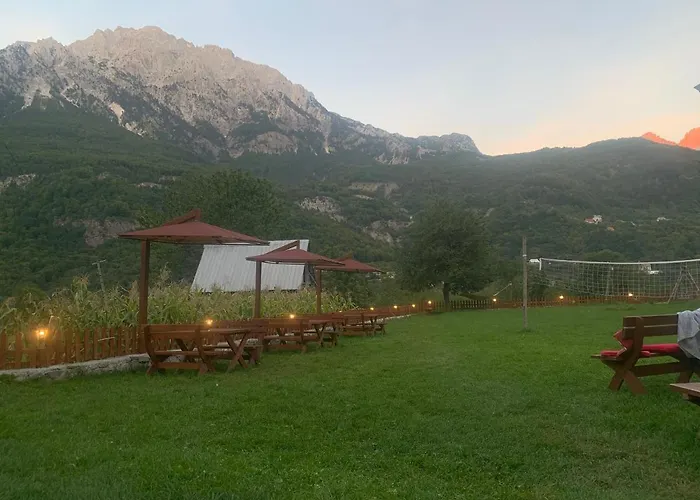 Guest house Bujtina Terthorja