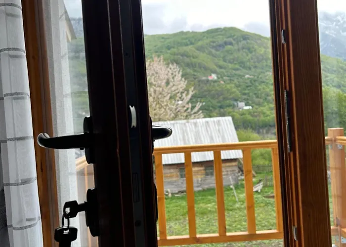 Bujtina Terthorja Guest house Theth