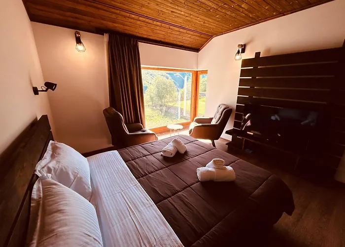 Bujtina Terthorja Theth