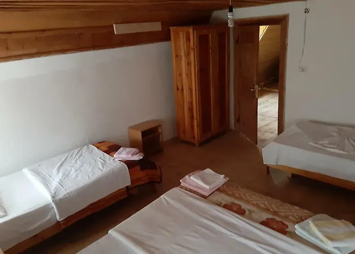 Guest house Bujtina Terthorja *