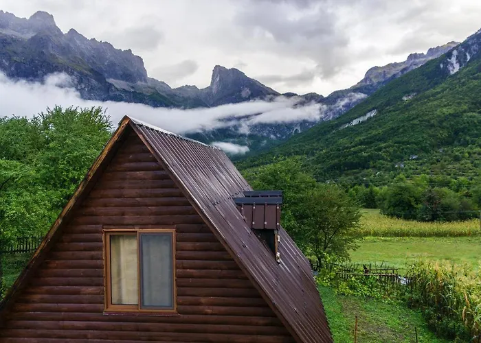 Guest house Bujtina Terthorja Theth